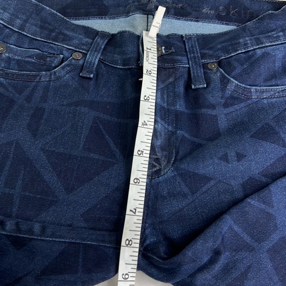 7 For All Mankind skinny lady blue jean. Size W24 - Picture 10 of 10